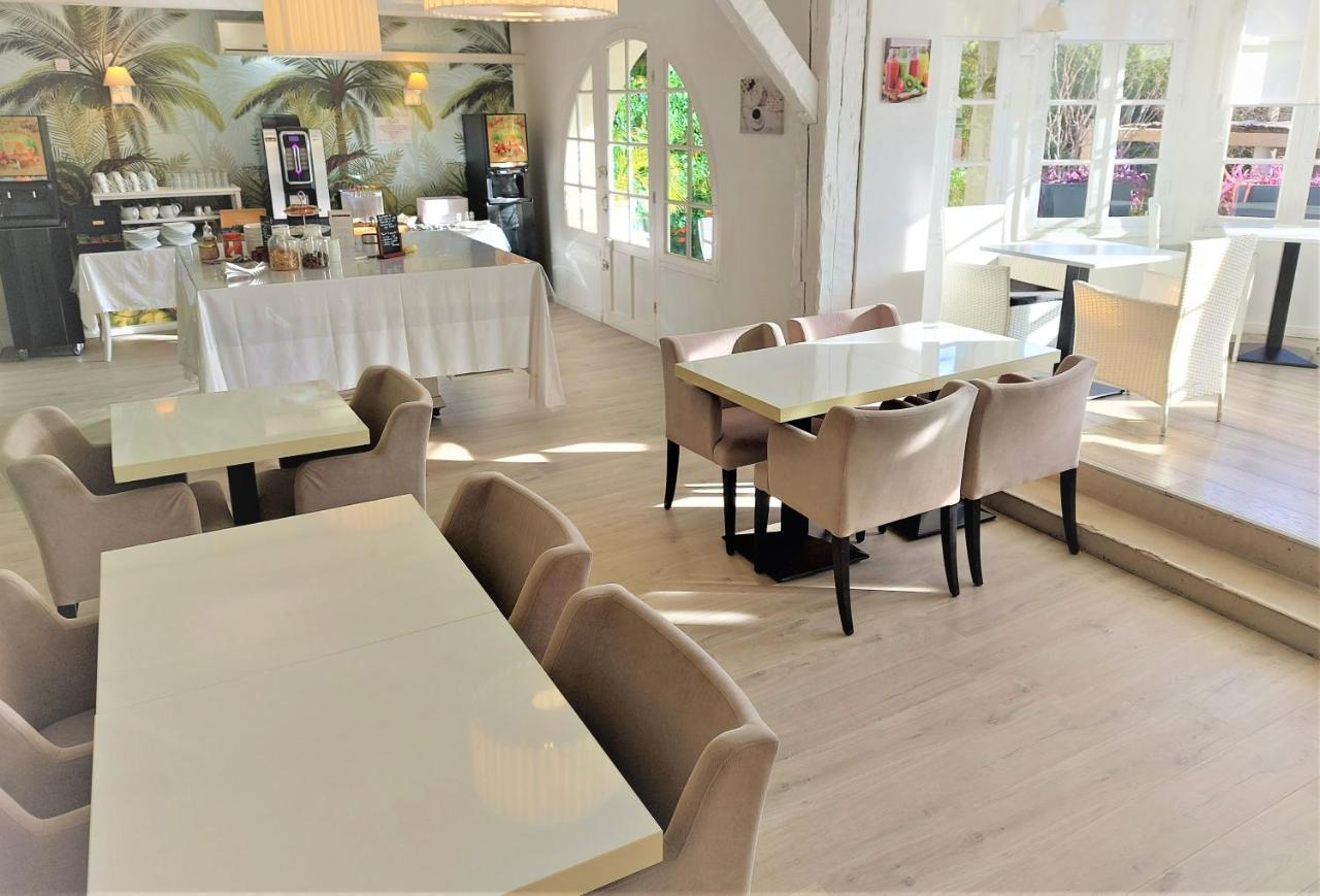 Hotel Les Jardins De Bormes, Sauna & Jacuzzi Exterior photo